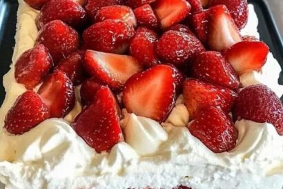Thumbnail for No-Bake Strawberry Icebox Cake
