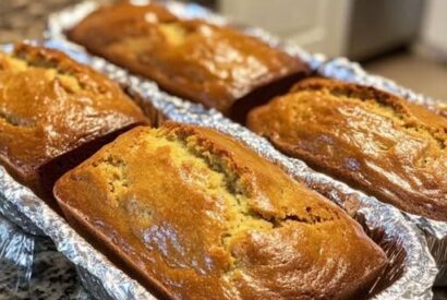 Thumbnail for Apple Zucchini Bread