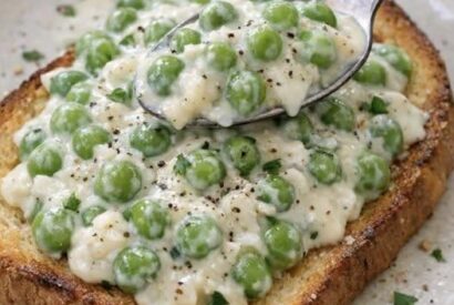 Thumbnail for Creamed Peas on Toast