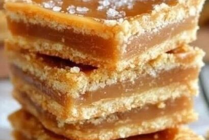 Thumbnail for Irresistible Salted Caramel Butter Bars